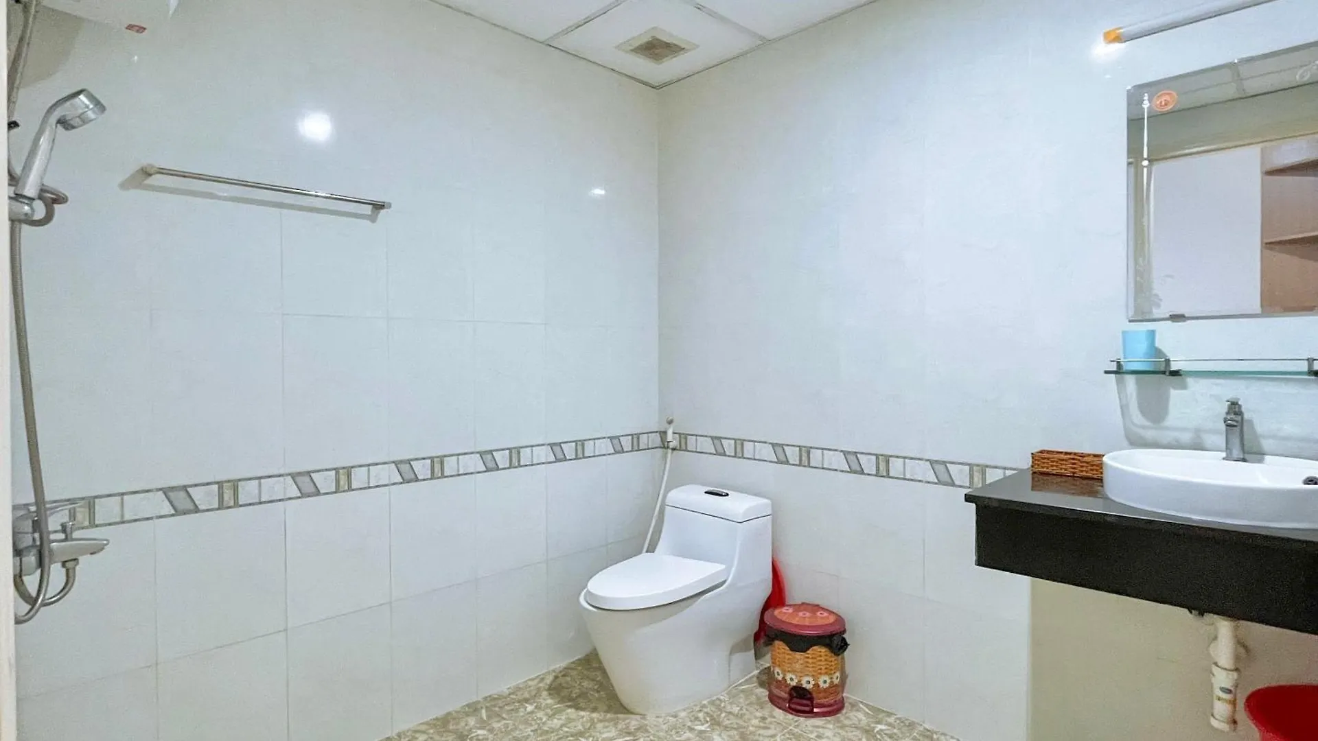 Can Ho Oasky,3 Phong View Dep Nhin Ra Bien,Nui Va Ho Bau Sen Vung Tau 0*,